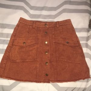 Lulus snap skirt
